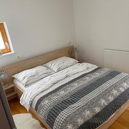 Apartma Pika Mojstrana Ngoại thất bức ảnh